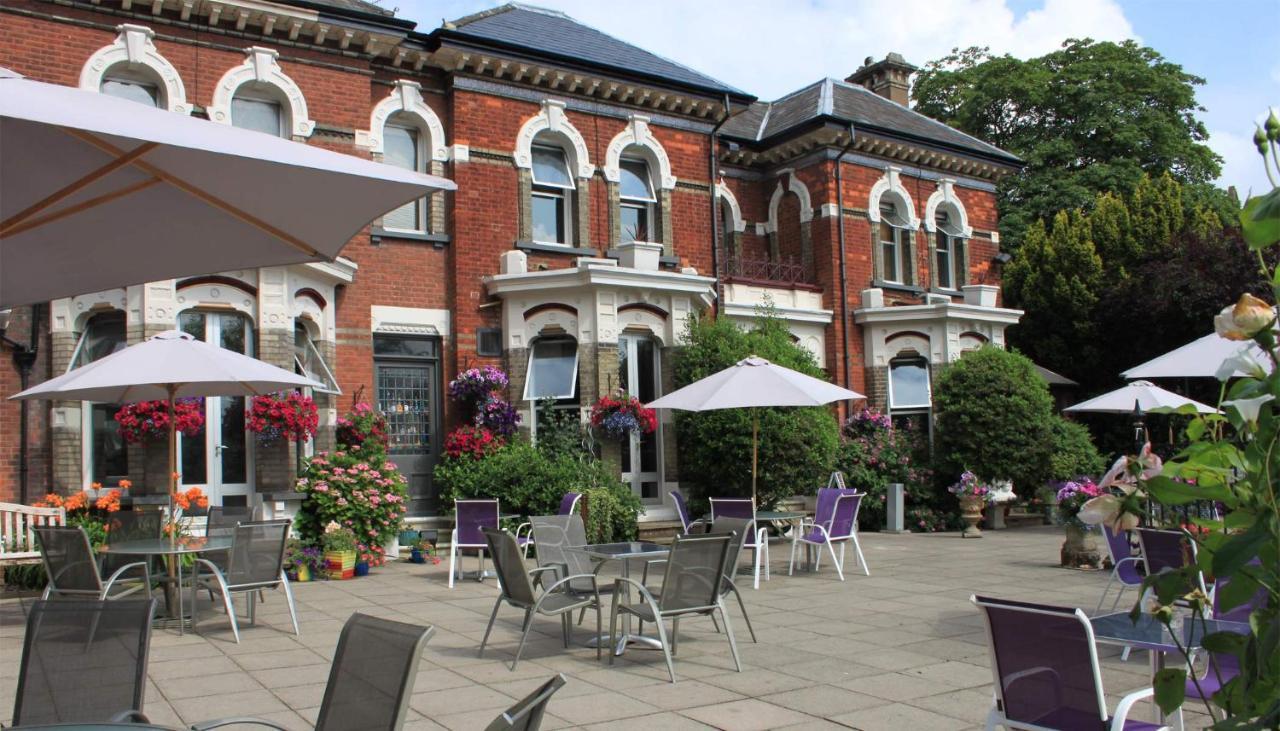 Leaside Hotel Luton  Ngoại thất bức ảnh