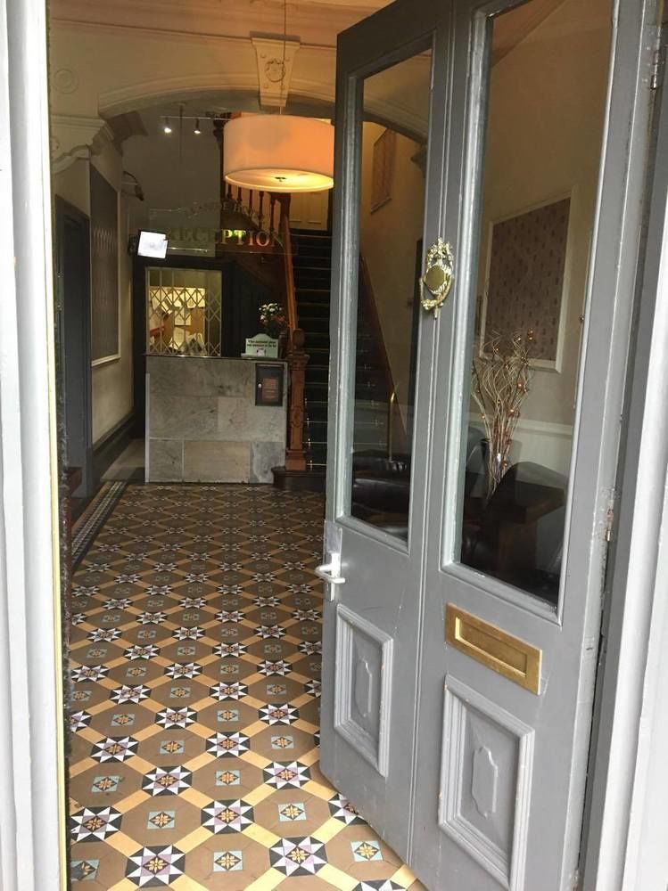 Leaside Hotel Luton  Ngoại thất bức ảnh